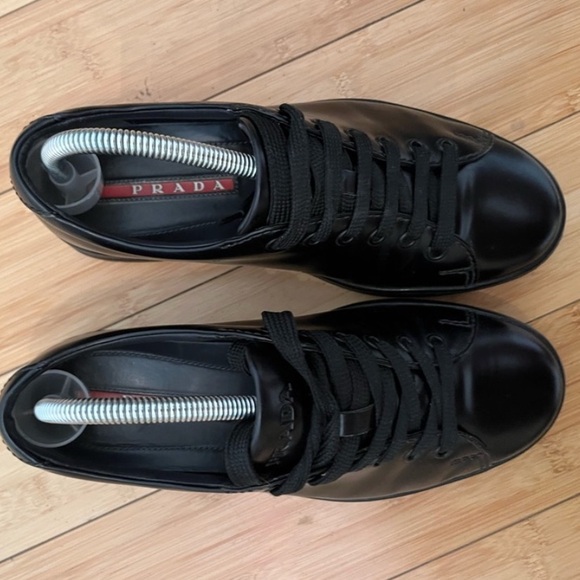 Prada Black Leather Sneakers. code: 4E31165. EU 40 - Picture 1 of 3